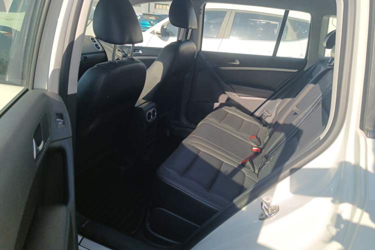 Used Volkswagen Tiguan 2015 1.8TSI Automatic Two-Wheel Drive Comfort Edition
