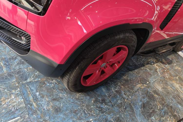 Used Land Rover Defender 2021 90 P400 Classic Reproduction Edition