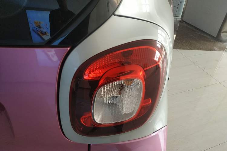 Used  fortwo 2018 1.0L 52kW Hardtop Passion Edition China V Standard
