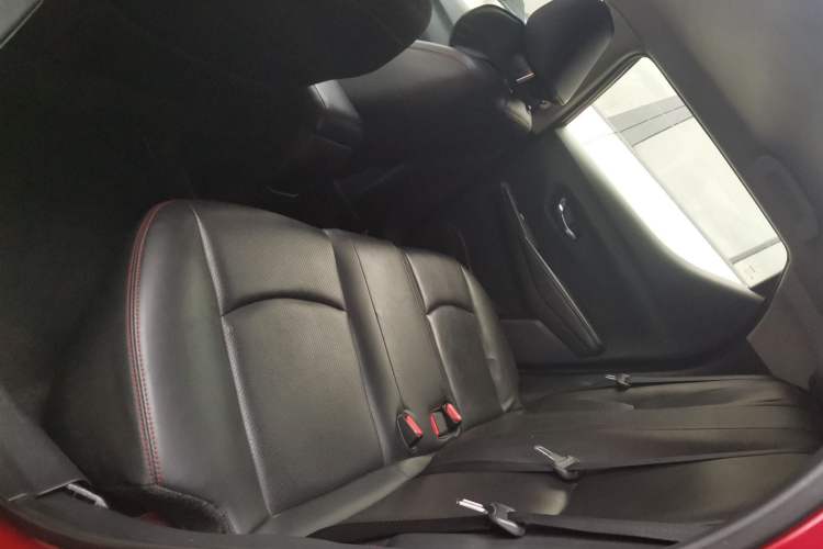 Used Nissan Lannia 2019 1.6L CVT Smart Connect Smart Cool Version China VI Standard
