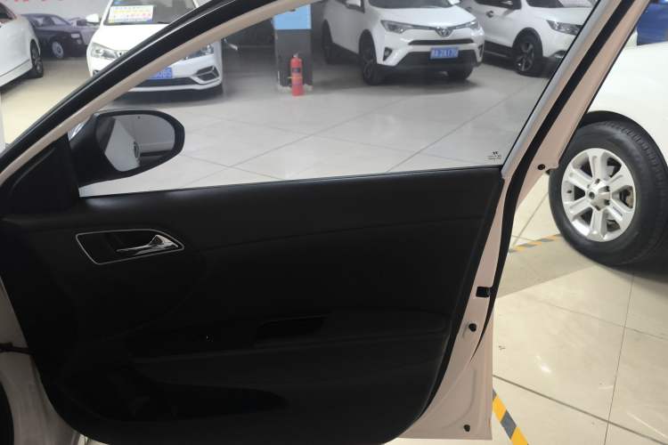 Used Hyundai Mistra 2016 1.8L Automatic Smart GLS
