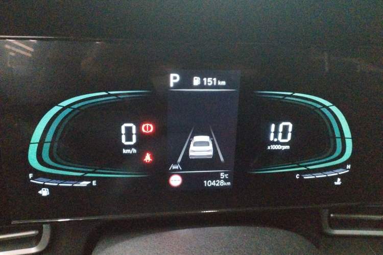 Used Hyundai Elantra 2023 1.5L CVT LUX Prestige Edition