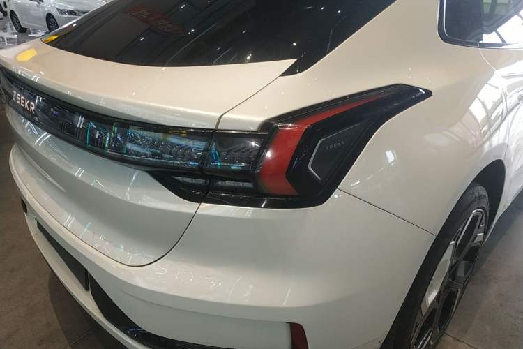 Used Zeekr 001 2022 Ultra-Long Range Dual-Motor YOU Version
