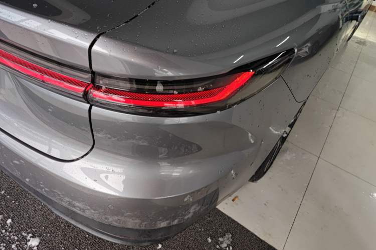 Used Nio ET7 2024 75 kWh Executive Edition
