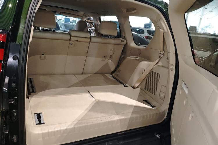 Used Toyota Prado 2018 3.5L Automatic TX-L with Rear-Mounted Spare Tire