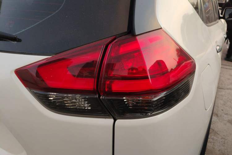 Used Nissan X-Trail 2019 2.0L CVT Comfort Edition 2WD
