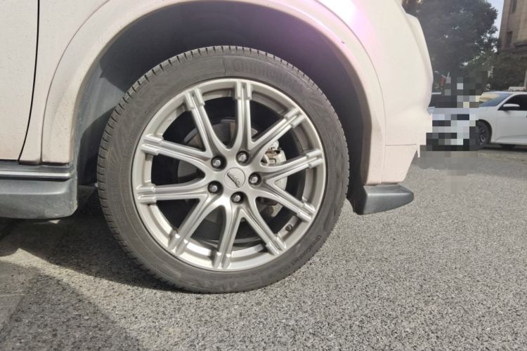 Used Infiniti ESQ 2014 1.6L Spontaneous Edition