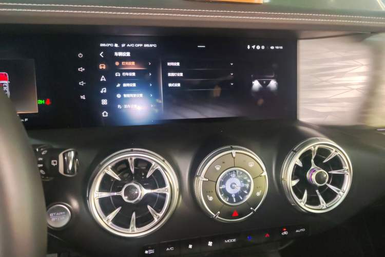 Used Tank 300 2024 2.0T Challenger
