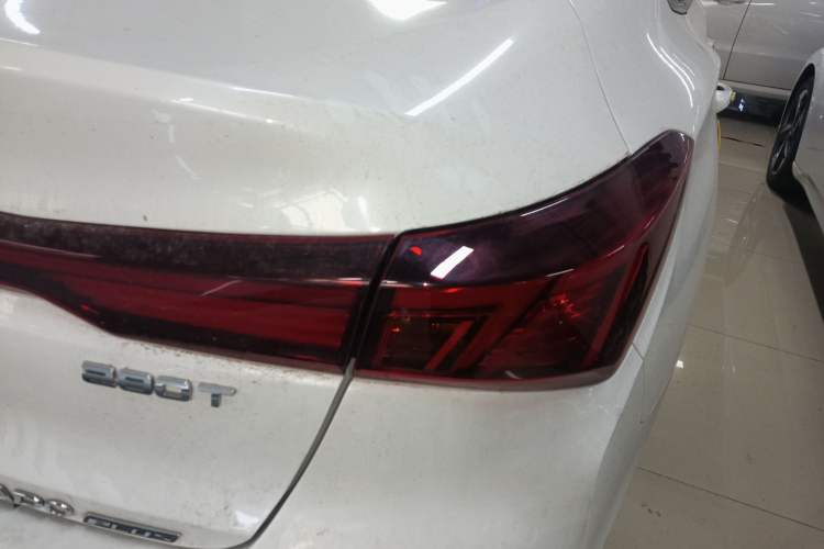 Used Changan Eado 2023 Changan Edition PLUS Blue Whale NE 1.4T GDI DCT Prestige Version
