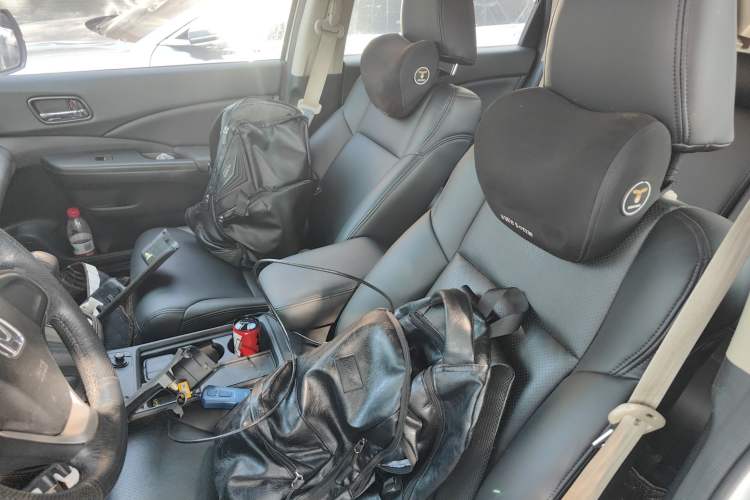 Used Honda CR-V 2016 2.0L Two-Wheel Drive Classic Edition
