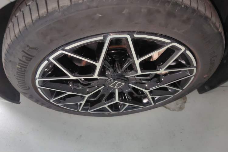 Used Zeekr 001 2025 YOU Edition 100 kWh All-Wheel Drive