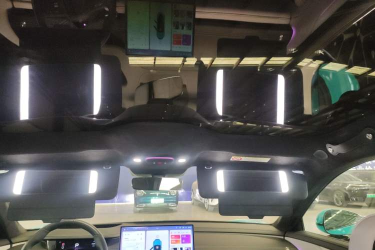 Used  SU7 2024 Four-Wheel Drive Ultra-Long Range Advanced Intelligent Driving Max Edition