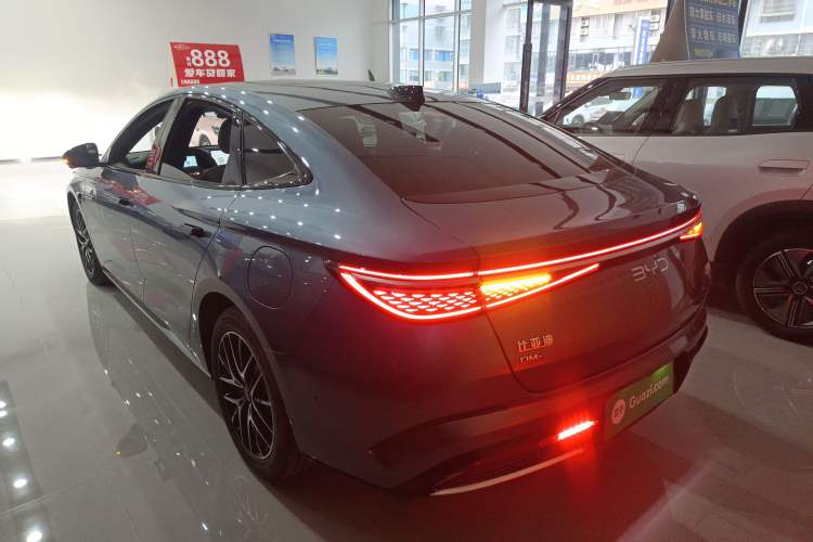 Used BYD Seal 07 DM-i 2025 Intelligent Driving Version DM-i 1.5L 125 km Prestige Edition
