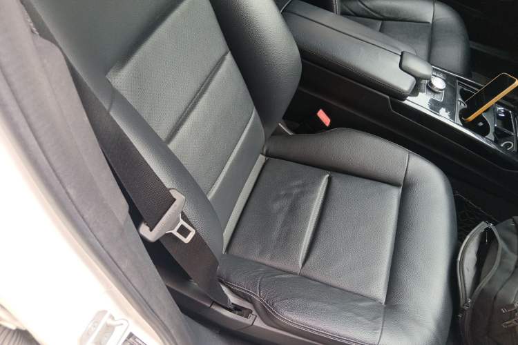 Used Mercedes-Benz E-Class 2014 E 260 L Sport Edition