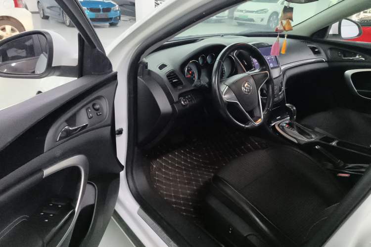 Used Buick Regal 2015 1.6T Leading Technology Model
