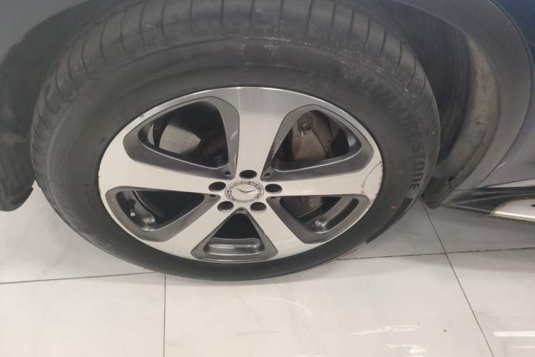 Used Mercedes-Benz GLC 2016 GLC 300 4MATIC Dynamic Model