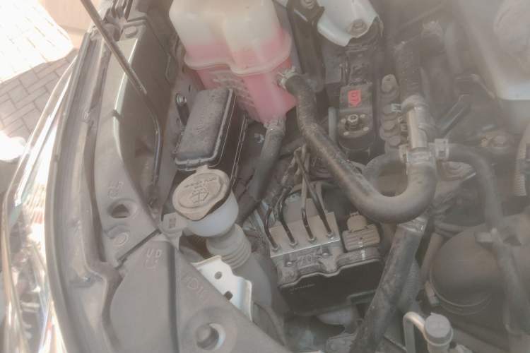 Used Toyota Highlander 2018 2.0T Four-Wheel Drive Luxury Version 7 Seats China VI Standard
