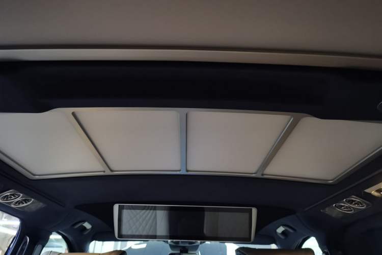 Used Mercedes-Benz Vito 2023 2.0T Business Version 7 Seats