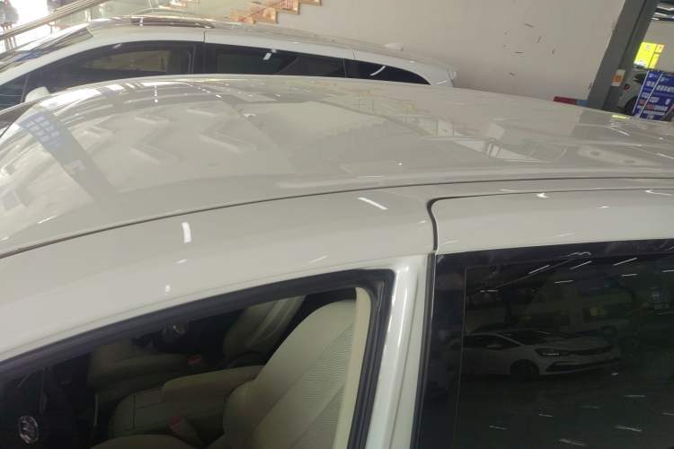 Used Buick GL8 2023 Land Executive Class Smart Enjoyment Model