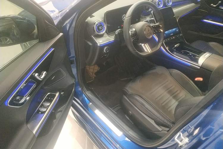 Used Mercedes-Benz C-Class 2022 Restyled C 260 L Sport Edition
