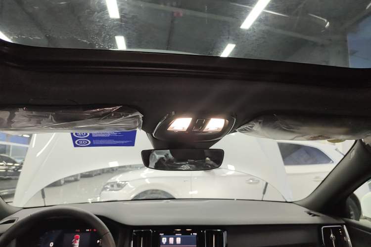 Used Volvo S60 2025 B4 Zhiyuan Luxury Edition