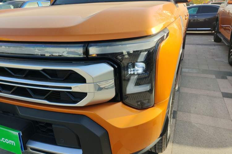 Used Dongfeng Zhengzhou Nissan Z9 2025 GT 2.0T Automatic Gasoline 4x4 Smart Edition
