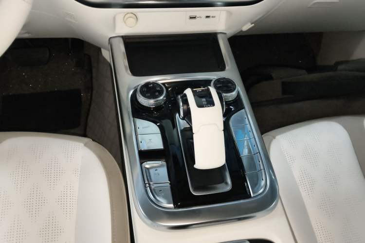 Used  Tank 300 2021 2.0T Cyber Tank
