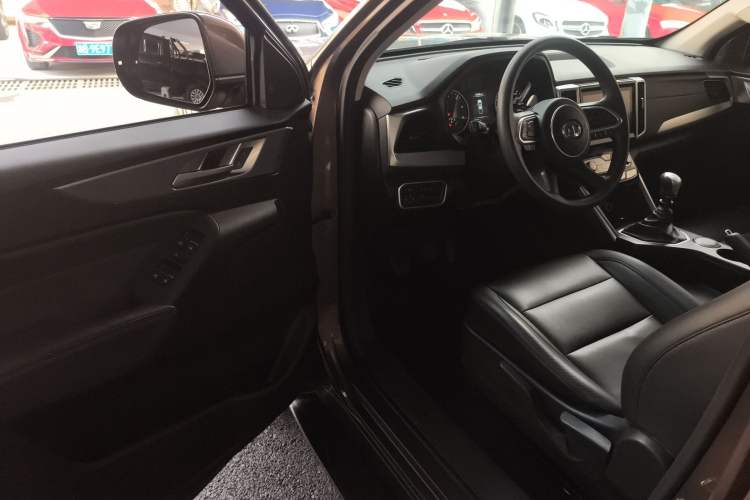 Used Great Wall Poer 2021 2.0T Commercial Version Manual Diesel Two-Wheel Drive Elite Long-Box GW4D20M
