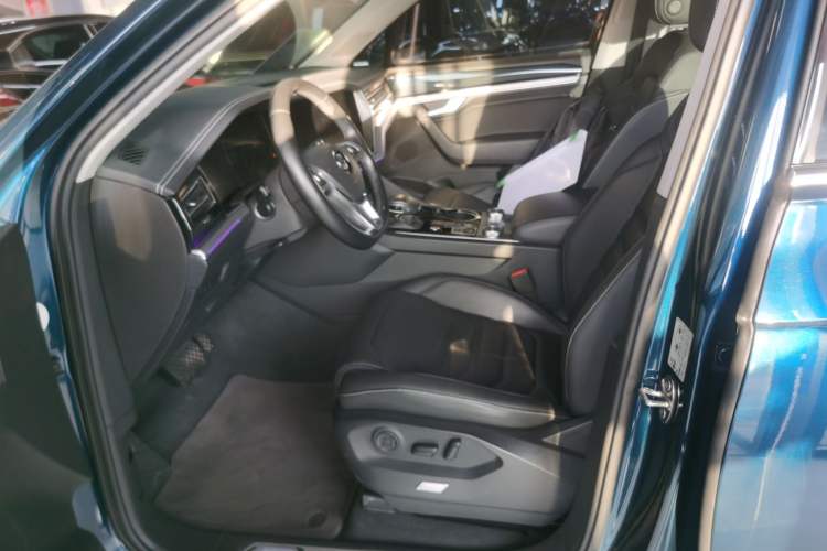 Used Volkswagen Touareg 2019 2.0 TSI Ruiyi Edition China V Standard
