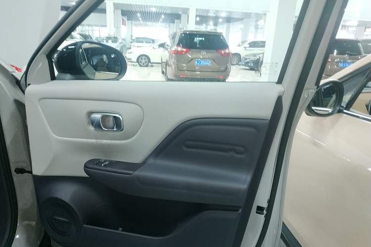 Used Leapmotor B10 2025 510 Joyful Edition
