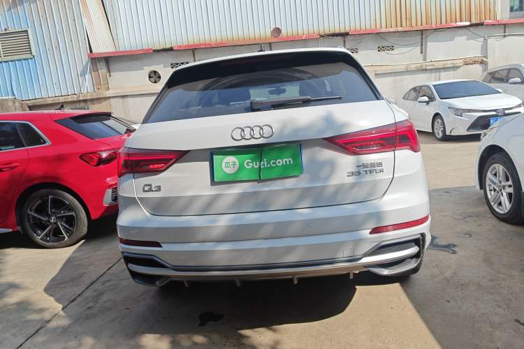 Used Audi Q3 2022 35 TFSI Progressive Dynamic Edition
