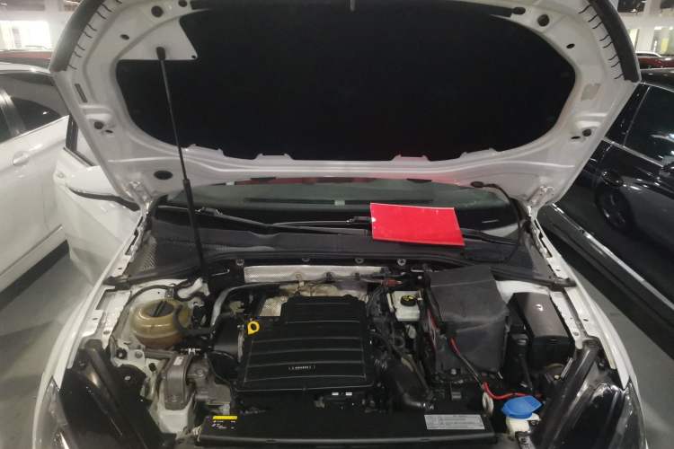 Used Volkswagen Golf 2015 1.6L Automatic Comfort Model
