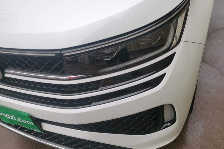 Used Volkswagen Tavendor 2023 380TSI Four-Wheel Drive R-Line Cruise Edition
