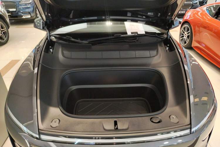 Used Tesla Model Y 2025 Long-Range All-Wheel Drive First Edition
