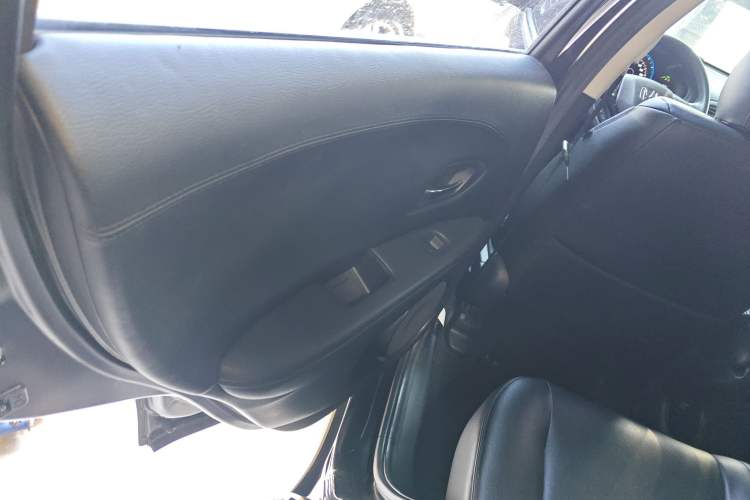 Used Honda Vezel 2019 220 TURBO CVT Elite Edition China VI