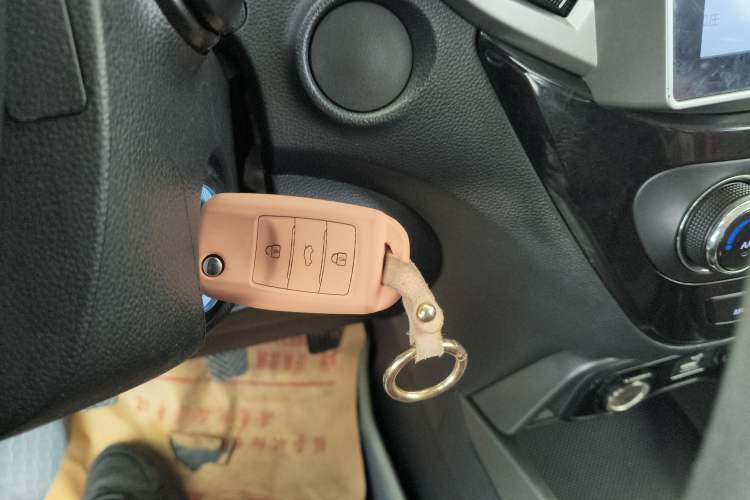 Used Changan CS15 2016 1.5L Manual Fashion Edition