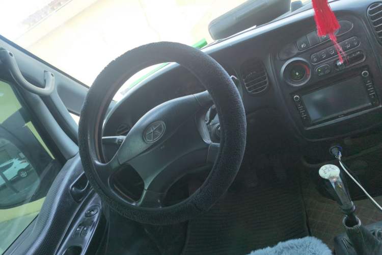 Used  Refine 2008 2.0L Shuttle Gasoline Basic Version with Single Air Conditioner