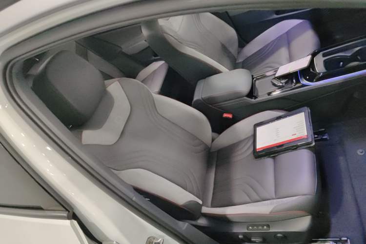 Used Volkswagen ID.4 CROZZ 2024 PRIME
