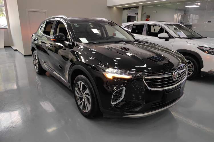 Used Buick Envision 2022 Encore S 552T Two-Wheel-Drive Luxury Model
