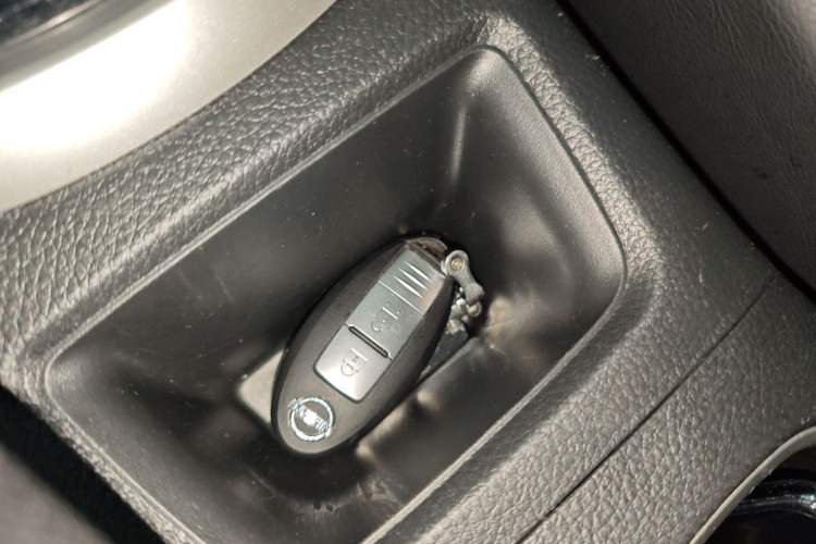 Used Nissan Tiida 2016 1.6L CVT Smart Drive Edition