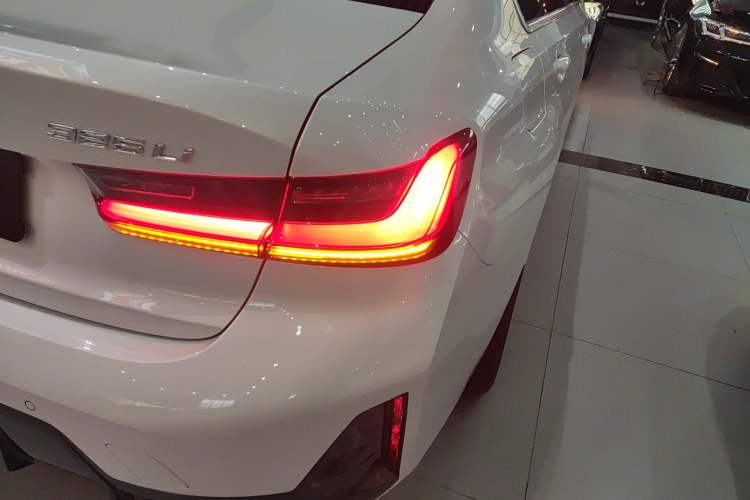 Used BMW 3 Series 2024 325Li M Sport Package
