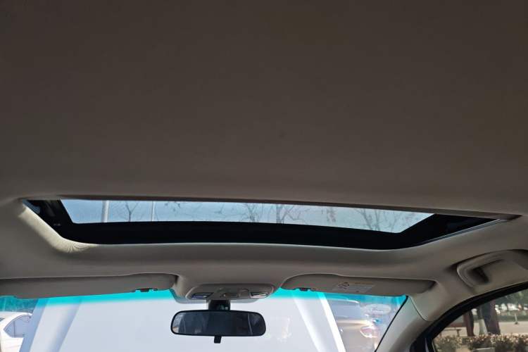 Used Geely Auto Vision X3 2017 1.5L Manual Luxury Model
