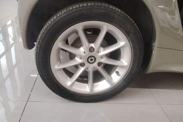 Used  fortwo 2012 1.0 MHD Convertible Passion Edition
