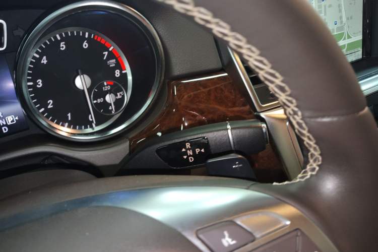 Used Mercedes-Benz M-Class 2014 ML 400 4MATIC Dynamic Model