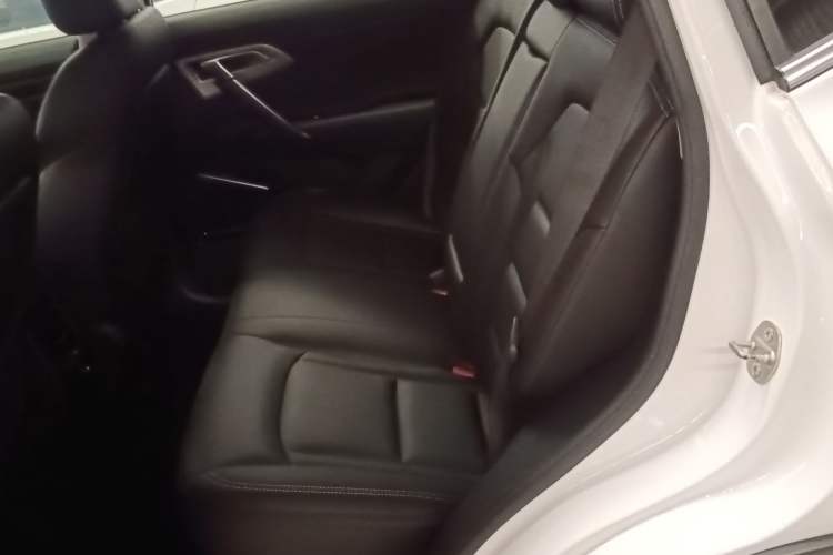 Used Geely Auto Emgrand X7 Sport 2016 1.8TD Automatic ZhiShang Model
