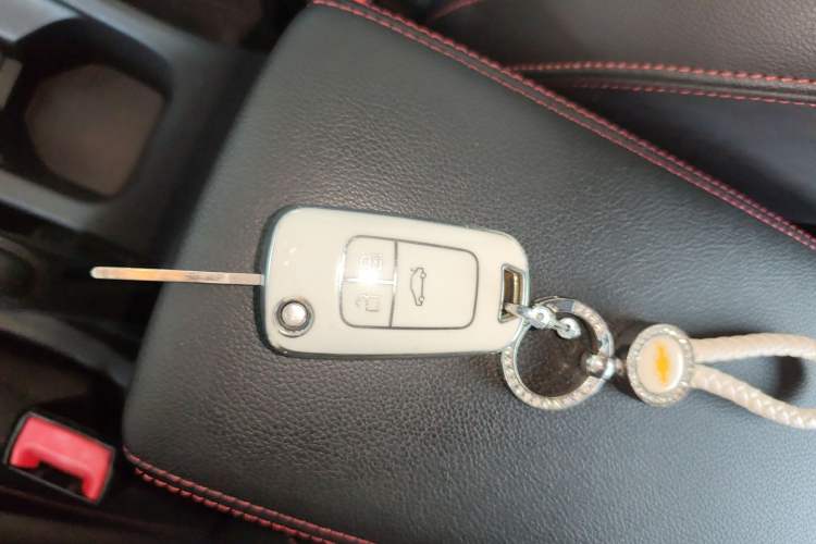 Used Chevrolet Monza 2020 Light Hybrid RS 330T Automatic Comfort Edition
