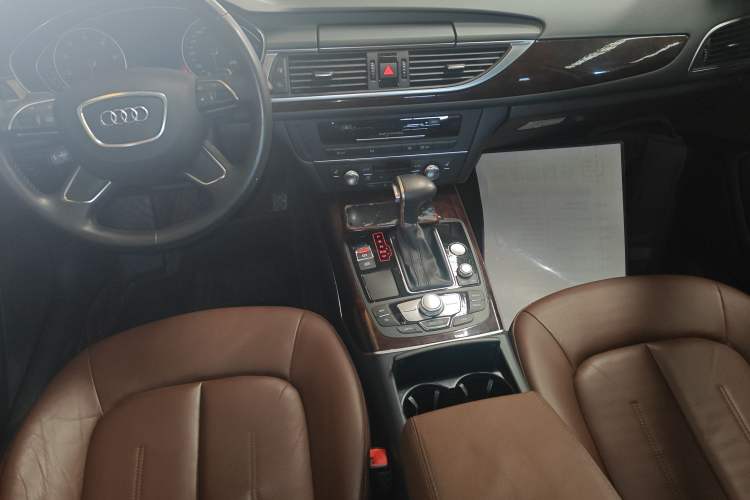 Used Audi A6L 2015 30 FSI Millionth Anniversary Comfort Model
