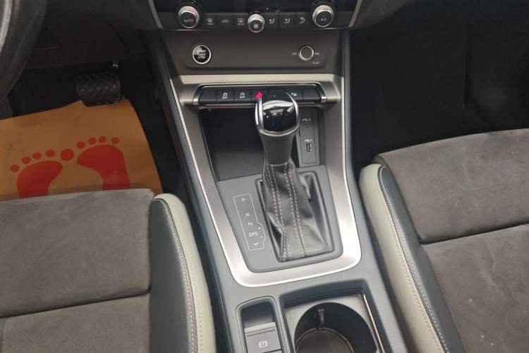 Used Audi Q3 2021 35 TFSI Fashion Dynamic Model