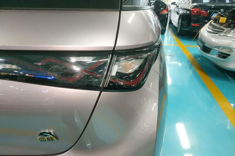 Used BYD Dolphin 2023 420 km Free Version