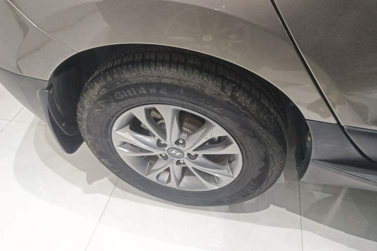 Used Hyundai ix35 2013 2.0L Automatic 2WD Comfort GL China IV Standard
